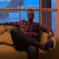 استخدام الصورة الرمزية